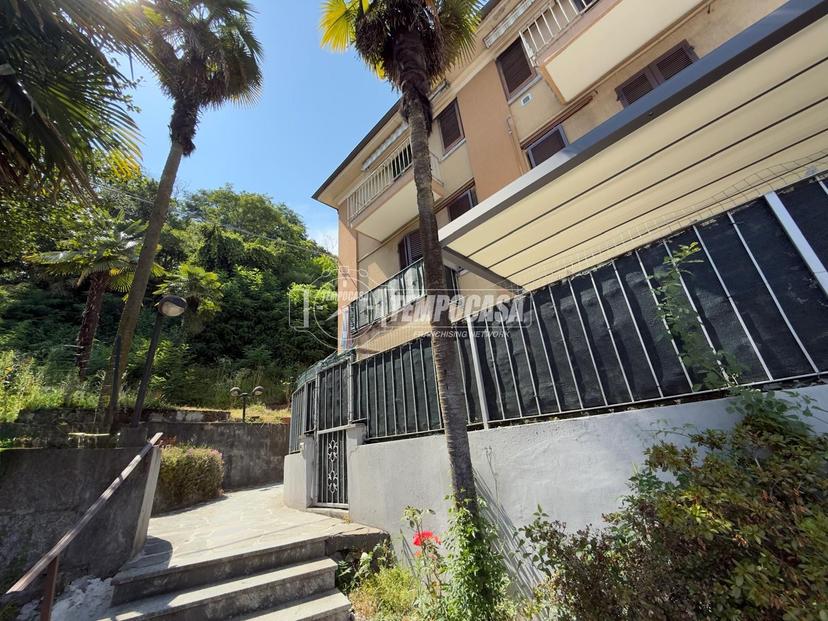 Trilocale in Viale Giuseppe Azari, Verbania — foto 2 di 5