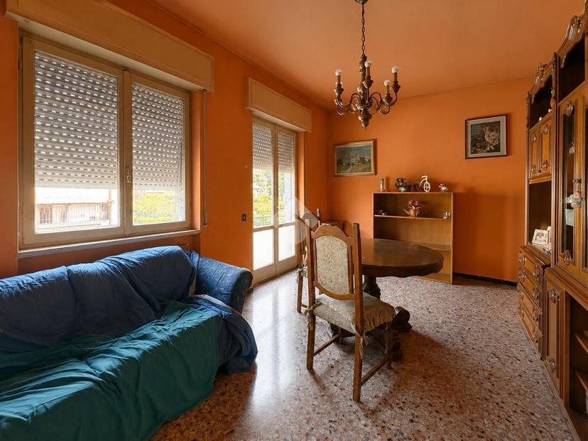 Quadrilocale in Via Fratelli Roncelli 42, Almenno San Bartolomeo — foto 3 di 5