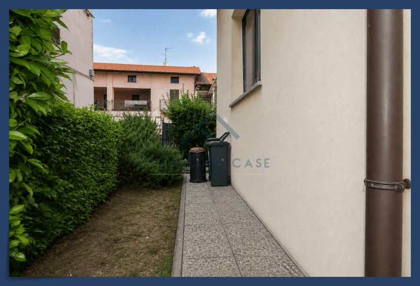 Villa in Via Linda Rovera, Castronno
