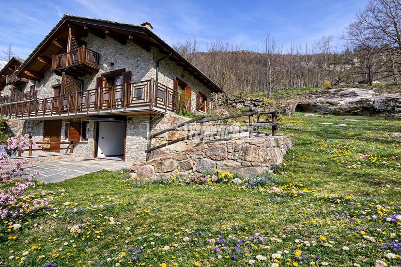 Casa indipendente in Borgata Barilò, Ceresole Reale — foto 2 di 5