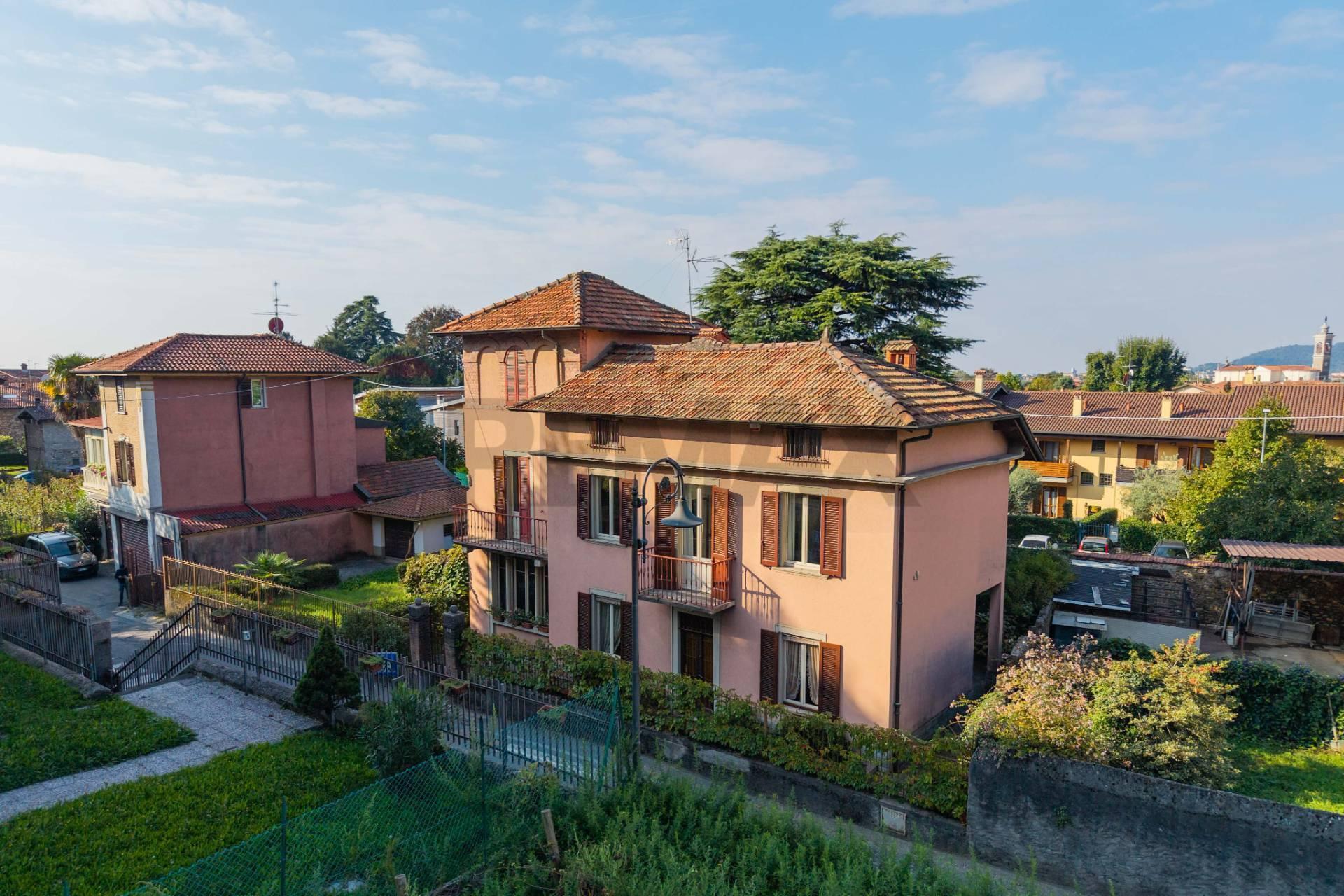 Villa in Via Roma 9, Paladina
