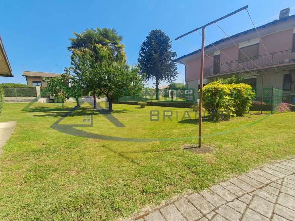 Villa in Vicolo Alpi, Pombia