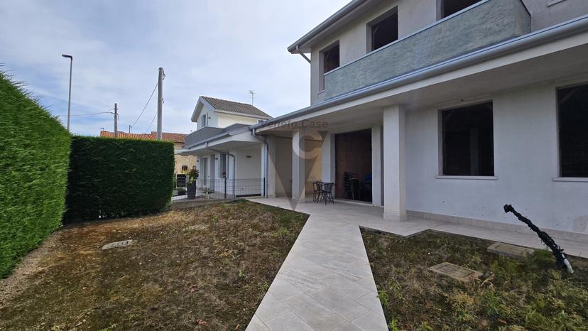 Villa a schiera, Campagna Lupia — foto 2 di 4