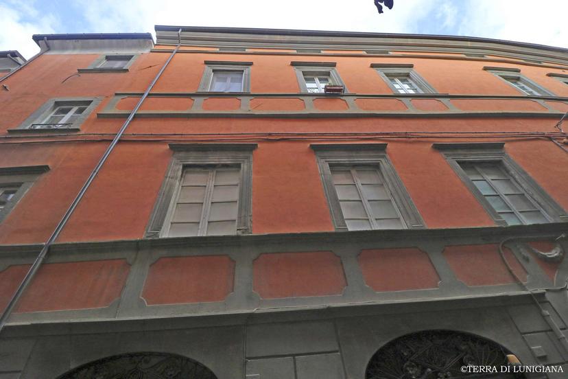 Appartamento in Via Mazzini, Pontremoli — foto 2 di 5