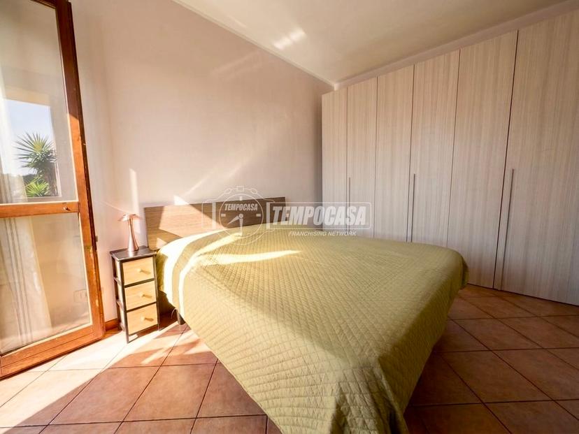 Bilocale, Rozzano