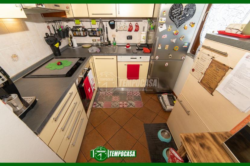 Bilocale in Via Luigi Besana 14, Cavenago di Brianza — foto 2 di 5
