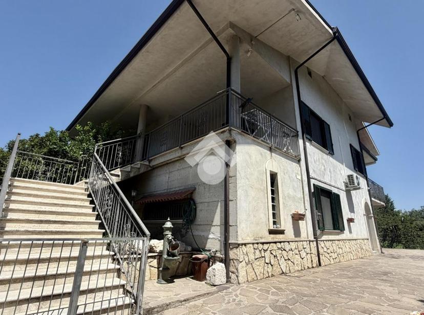 Villa in Via S. Marciano, Cervinara — foto 4 di 5