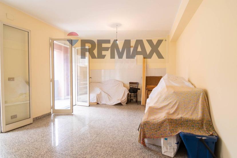 Appartamento in Via Lombardo 17, Paternò