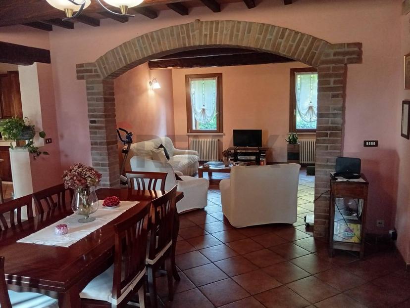 Villa, Ostiglia — foto 5 di 5