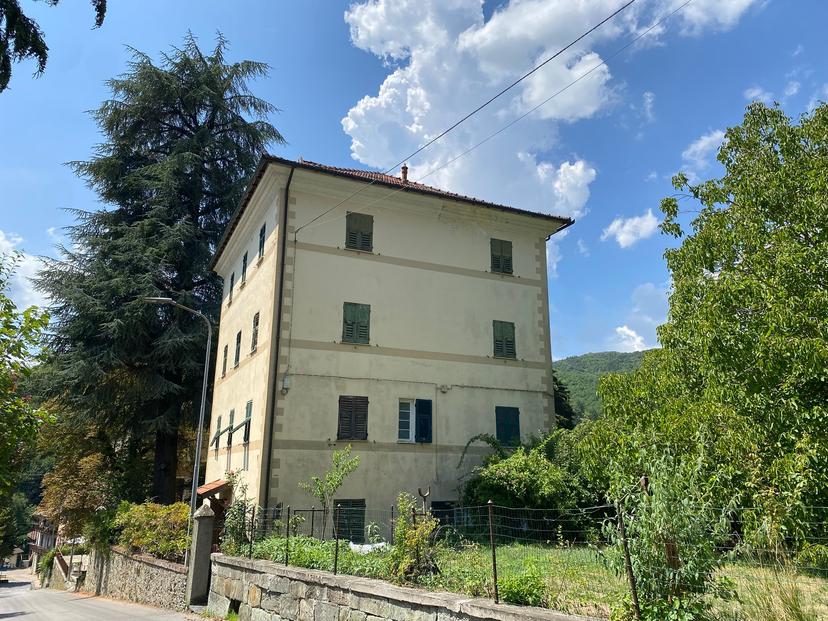 Appartamento in Via Eugenio Zunini 16, Urbe