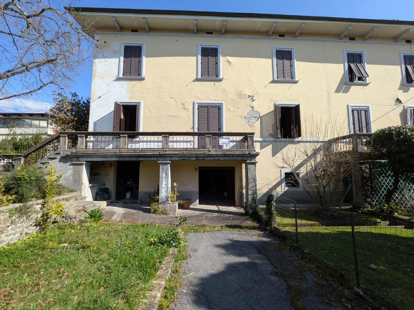 Porzione di casa, Barga — foto 2 di 5