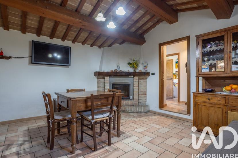 Villa in Frazione Montevecchio 147, Pergola — foto 3 di 5