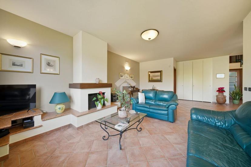 Villa in Via Cavatorti 21, Campegine — foto 2 di 5