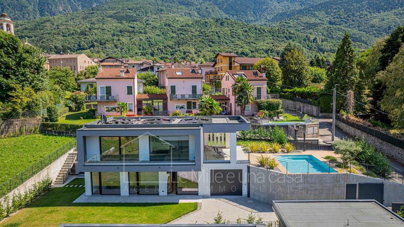 Villa in Via Perlino, Colico — foto 3 di 5