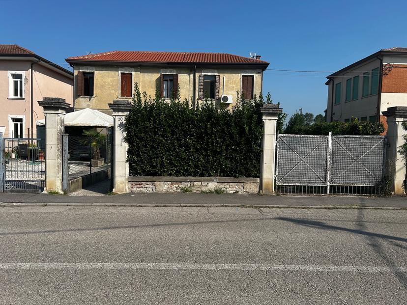 Casa indipendente in Bottrighe Via Dante, Adria — foto 5 di 5