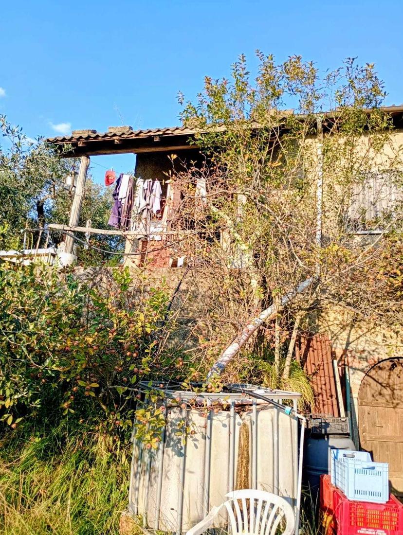 Casa indipendente, Vezzano Ligure