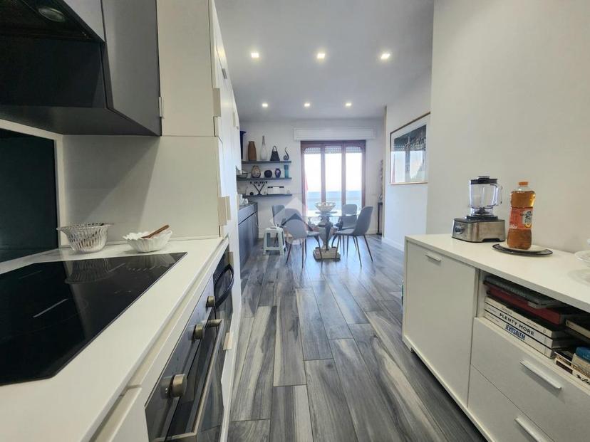 Quadrilocale in Via San Martino 19, Stalettì — foto 5 di 5