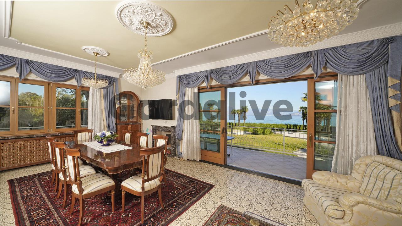 Villa, Peschiera del Garda