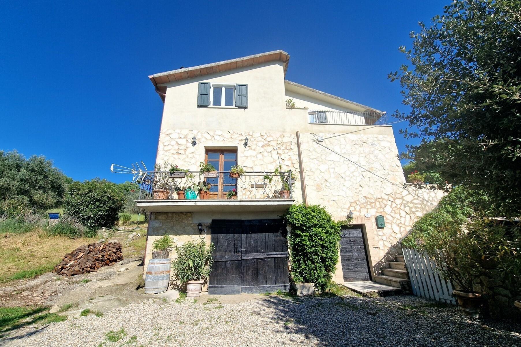 Villa a schiera in Via delle Primule 26, Montecchio