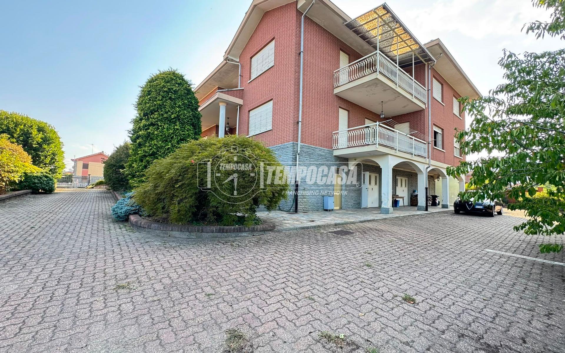 Appartamento in Via Fiano 14, Robassomero