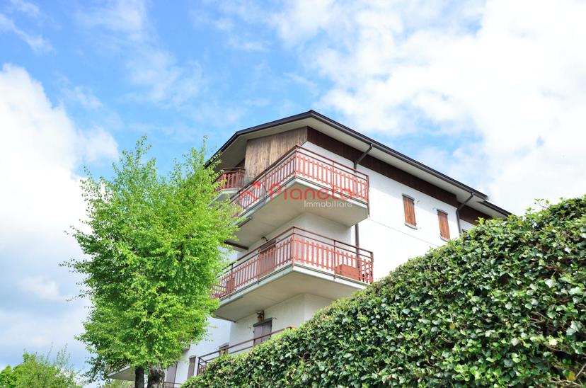 Trilocale in Via Papa Giovanni Paolo XXIII, Costa Serina — foto 2 di 5