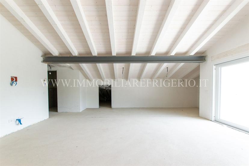 Attico in Via Giuseppe Mazzini 26/a, Cisano Bergamasco — foto 2 di 5