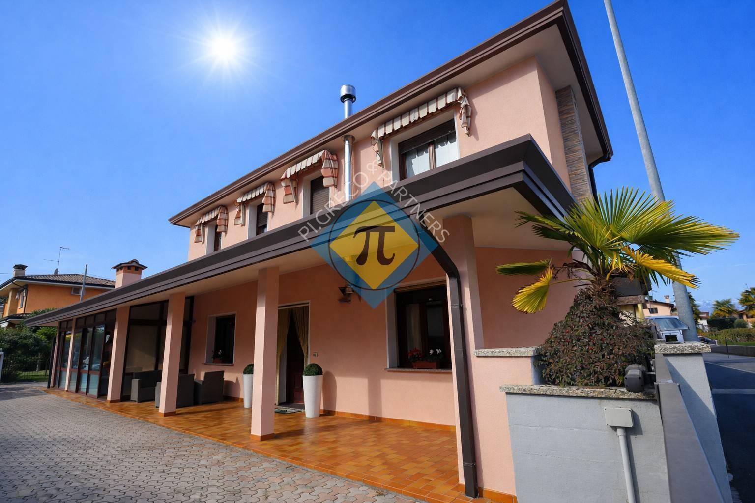 Casa indipendente in Via Maniago 6, Cordenons