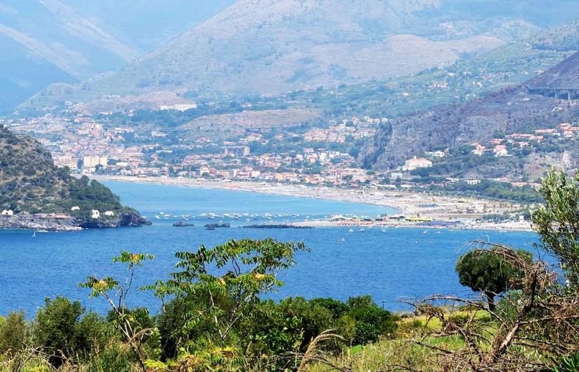 Quadrilocale in Via Principe  Lanza di Trabia  2, San Nicola Arcella — foto 2 di 5