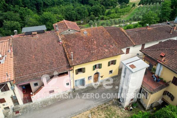 Terratetto unifamiliare in Frazione Tasso 2, Terranuova Bracciolini