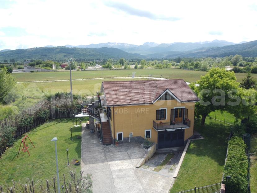 Villa in Via dei Due Ponti 14, Castel di Sangro — foto 4 di 5