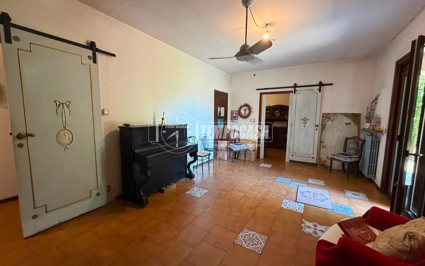 Casa indipendente in Via Scaldasole 17, Dorno — foto 2 di 5