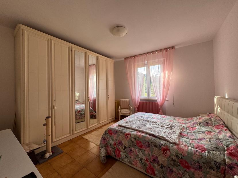 Villa a schiera, Maiolo — foto 2 di 5