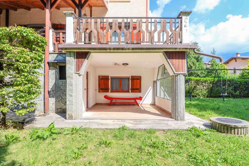 Villa bifamiliare in Villaggio del Sole, Castione della Presolana — foto 3 di 5