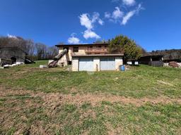 Casa indipendente in Via Zucco Albe 4, Gorno