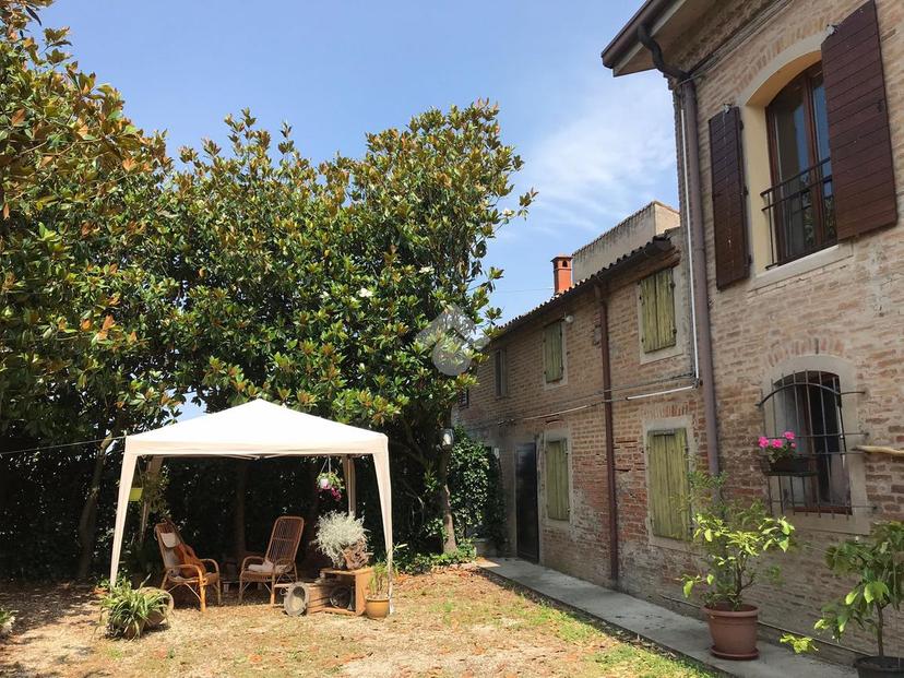 Casa indipendente in Via Sant'Antonio 11, Masi Torello — foto 3 di 5