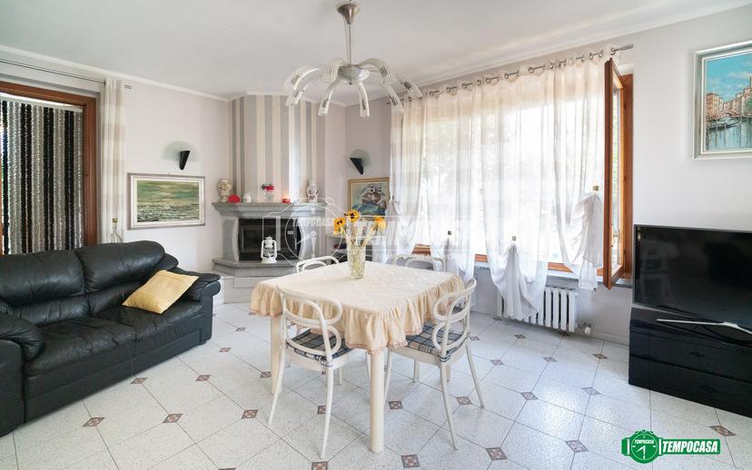Casa indipendente in Via Daniele Manin 22/a, Nova Milanese — foto 3 di 5