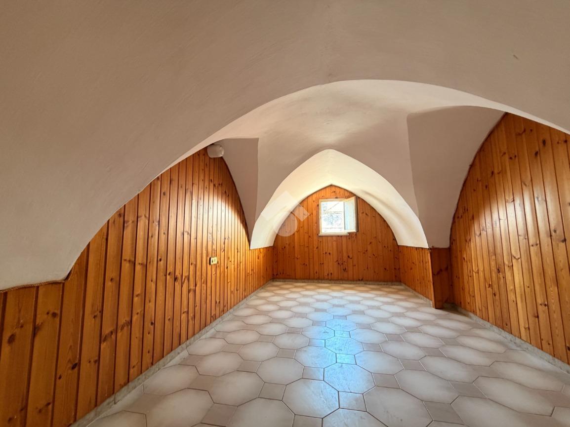 Casa indipendente in Via Maddalo 21, Campi Salentina