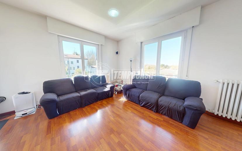 Quadrilocale in Via Camillo Benso Conte di Cavour 22, Albiolo — foto 3 di 5