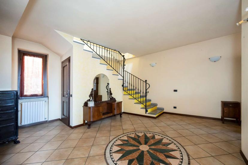Quadrilocale in Via San Lorenzo 12, Sumirago — foto 3 di 5
