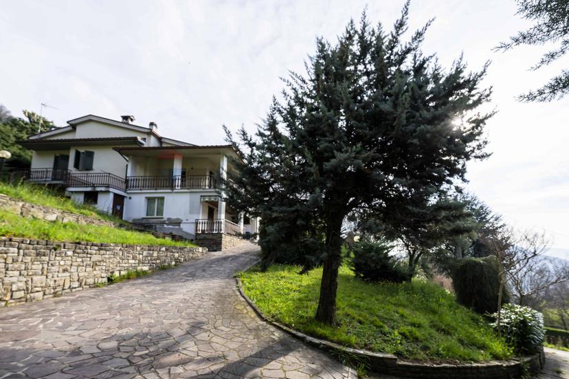 Villa in Via Valle 3, Foresto Sparso — foto 4 di 5