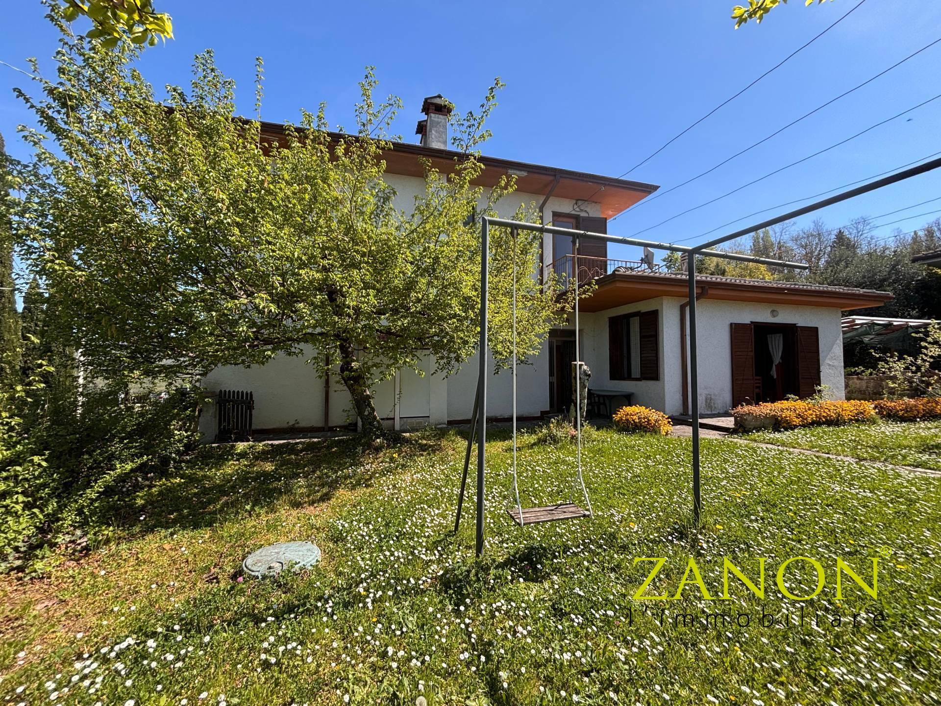 Casa indipendente in Località Sovenza 6, San Floriano del Collio