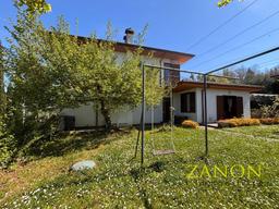 Casa indipendente in Località Sovenza 6, San Floriano del Collio