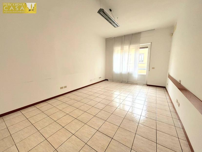 Quadrilocale in Via Gramsci, Montorio al Vomano — foto 3 di 5