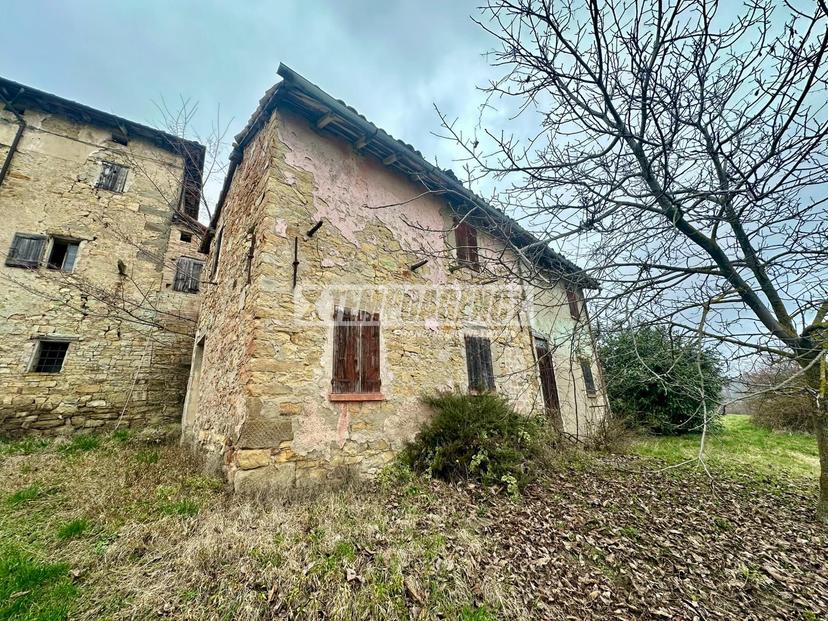 Casa indipendente in Via Mortolore 339, Serramazzoni — foto 3 di 5