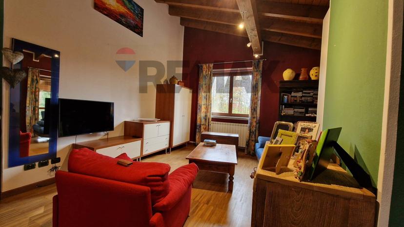 Bilocale in Via Tonale 4, Besnate — foto 4 di 5