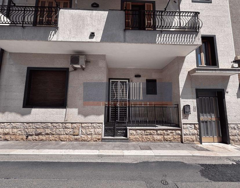 Casa indipendente in Via Ippolito Nievo, Modugno — foto 4 di 5