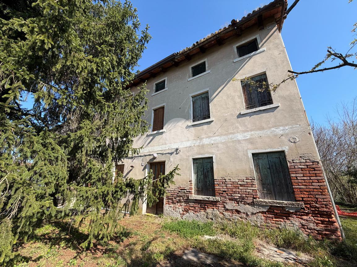 Rustico in Via Selvanese, Martellago