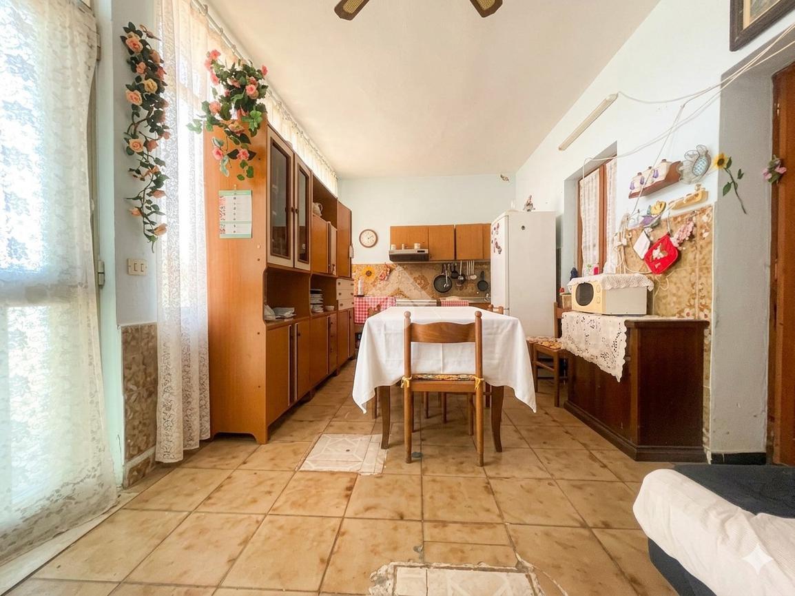 Casa indipendente in Via Simaxis 54, Oristano