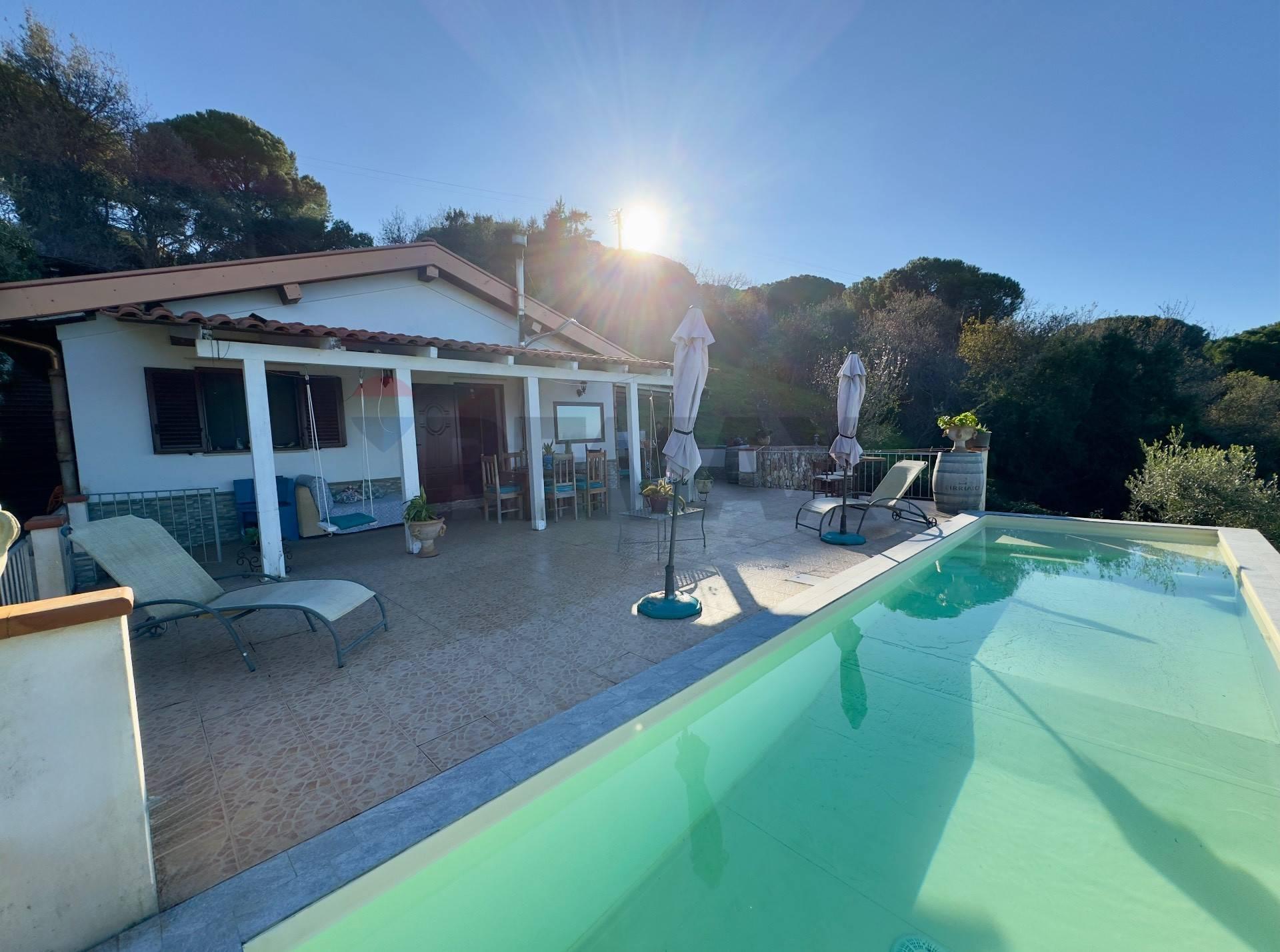 Villa in Via Lancenia 62, Cefalù