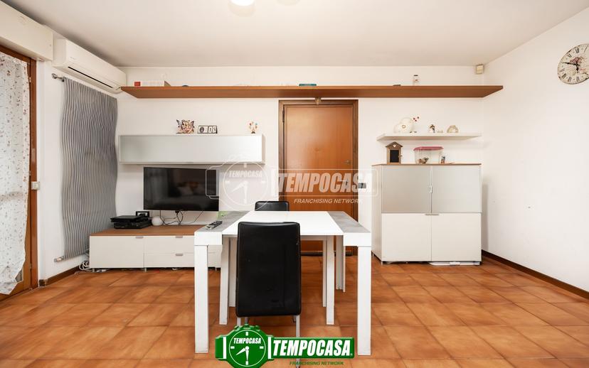 Trilocale, Osio Sotto — foto 3 di 5